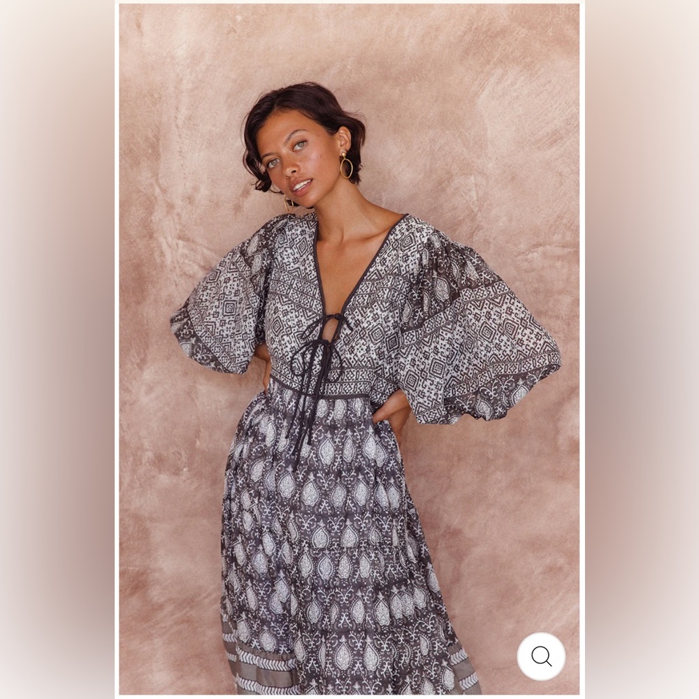 Daughters of India - Jasmine midi dress in charcoal